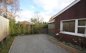 3 Woodbank Road